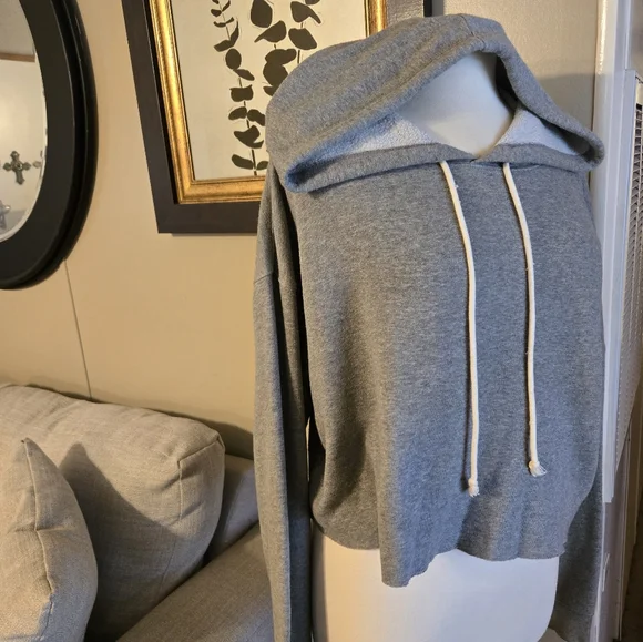 Wild Fable. Sweater. 348 - Picture 1 of 2